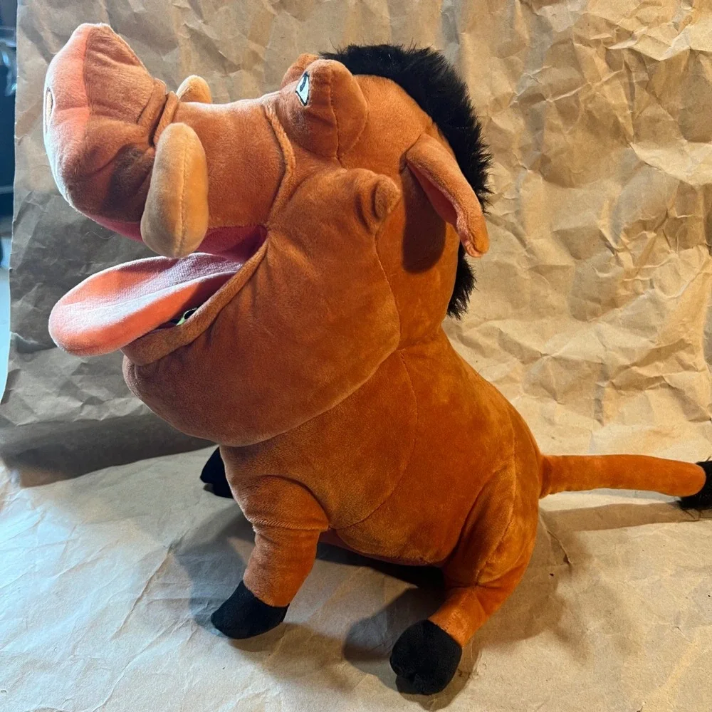Disney Large Pumbaa Plush Brown Lion King Warthog Tethered Bugs Hakuna Matata
